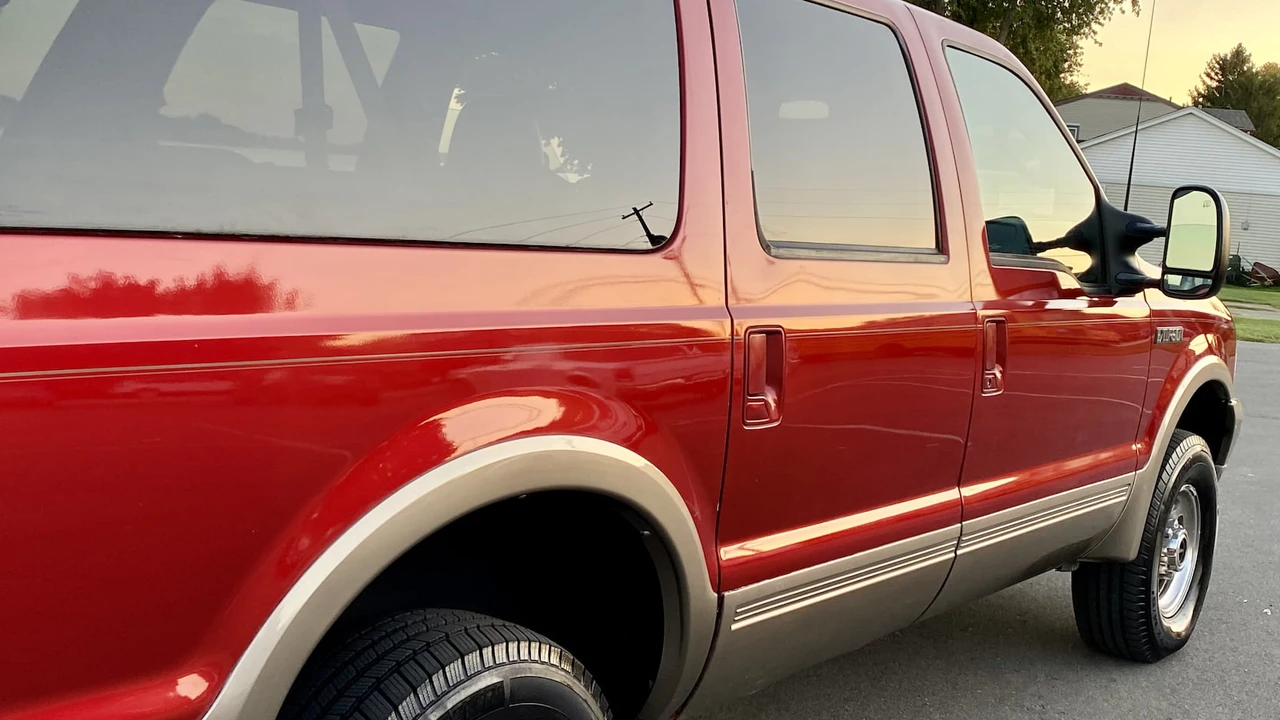 2003 Ford Excursion - Image 6 of 14