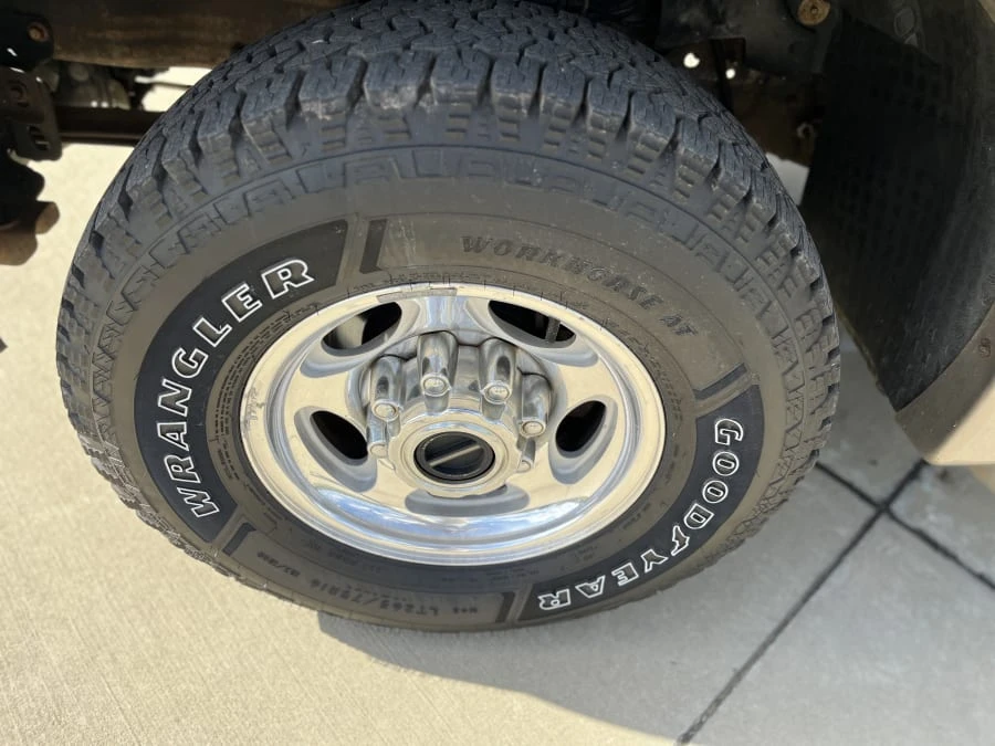 2003 Ford Excursion - Image 18 of 31