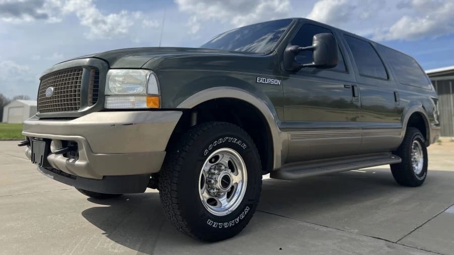 2003 Ford Excursion - Image 10 of 31