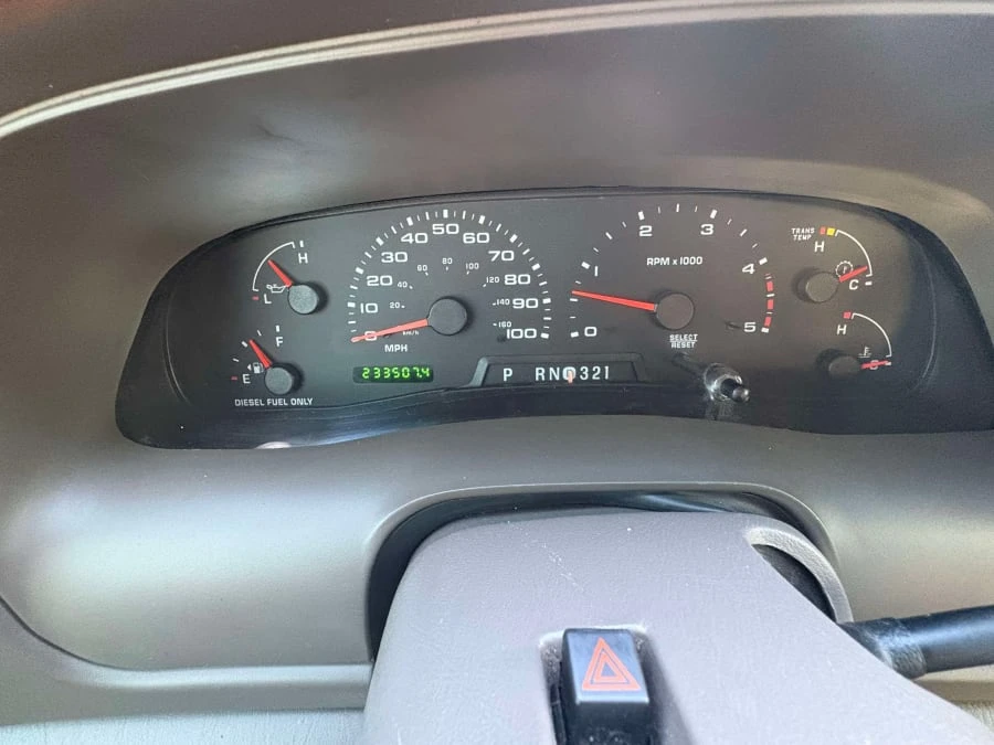 2003 Ford Excursion - Image 10 of 17