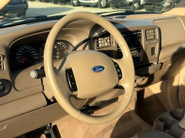 2003 Ford Excursion - Image 19 of 21