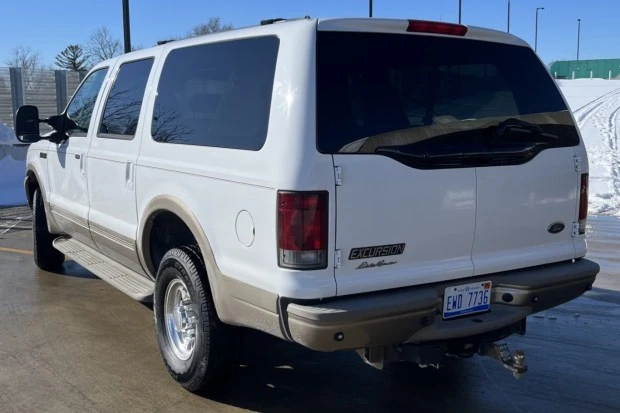 2003 Ford Excursion - Image 2 of 7