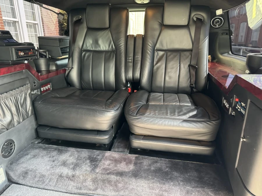 2003 Ford Excursion - Image 5 of 12