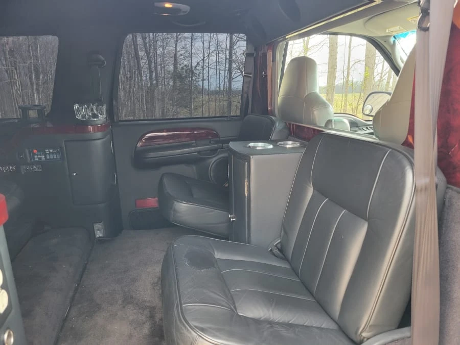 2003 Ford Excursion - Image 16 of 23