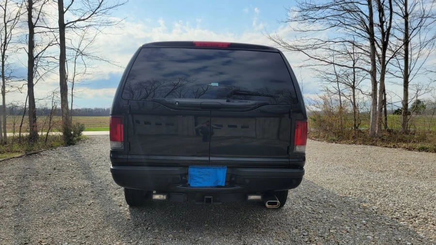 2003 Ford Excursion - Image 4 of 23