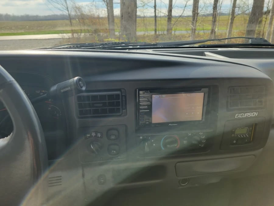2003 Ford Excursion - Image 13 of 23