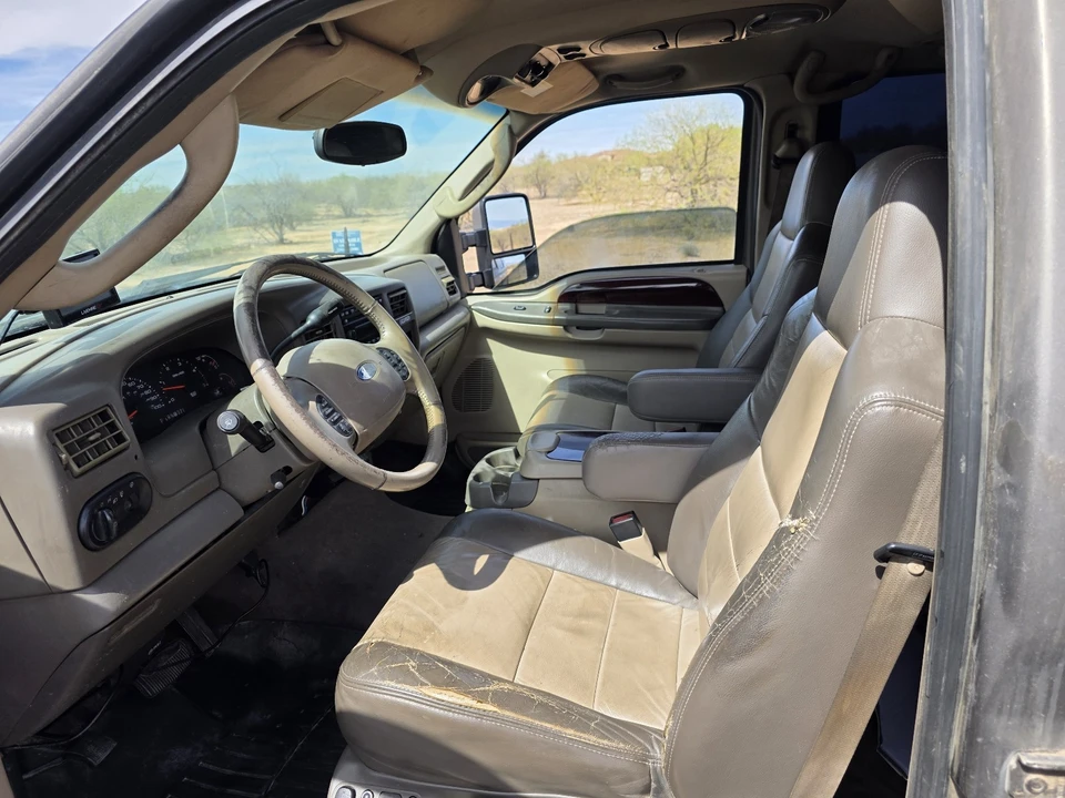 2003 Ford Excursion - Image 9 of 21