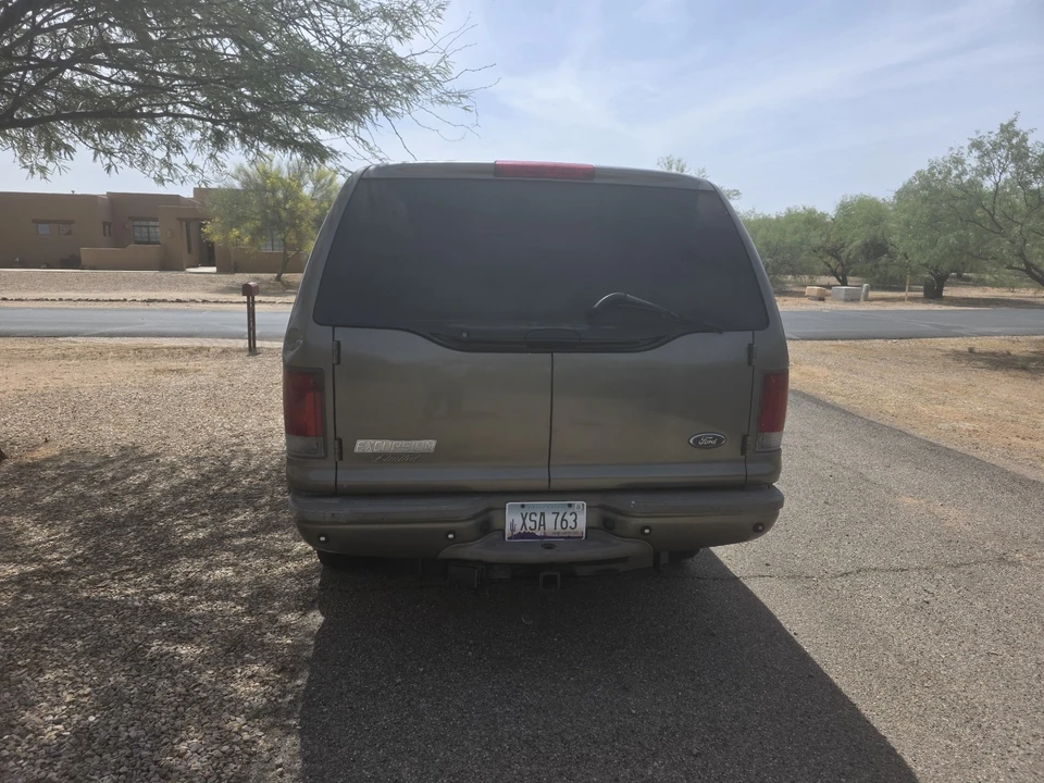 2003 Ford Excursion - Image 5 of 21