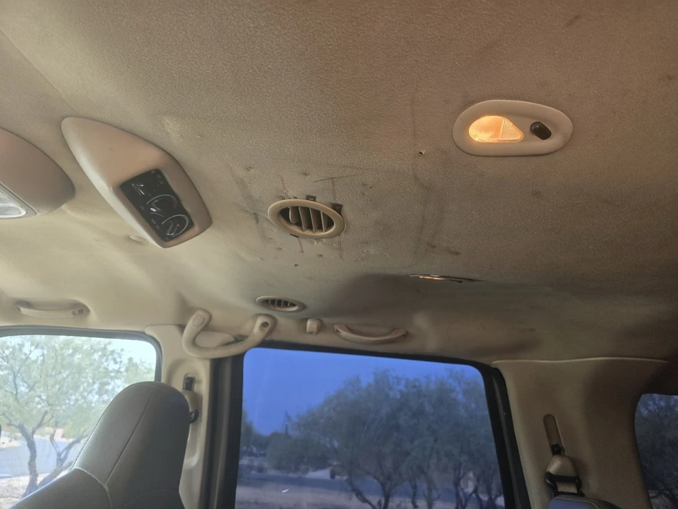 2003 Ford Excursion - Image 19 of 21