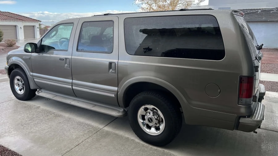 2003 Ford Excursion - Image 3 of 7