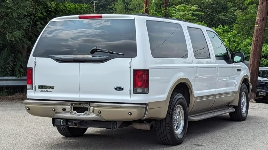2003 Ford Excursion - Image 3 of 25