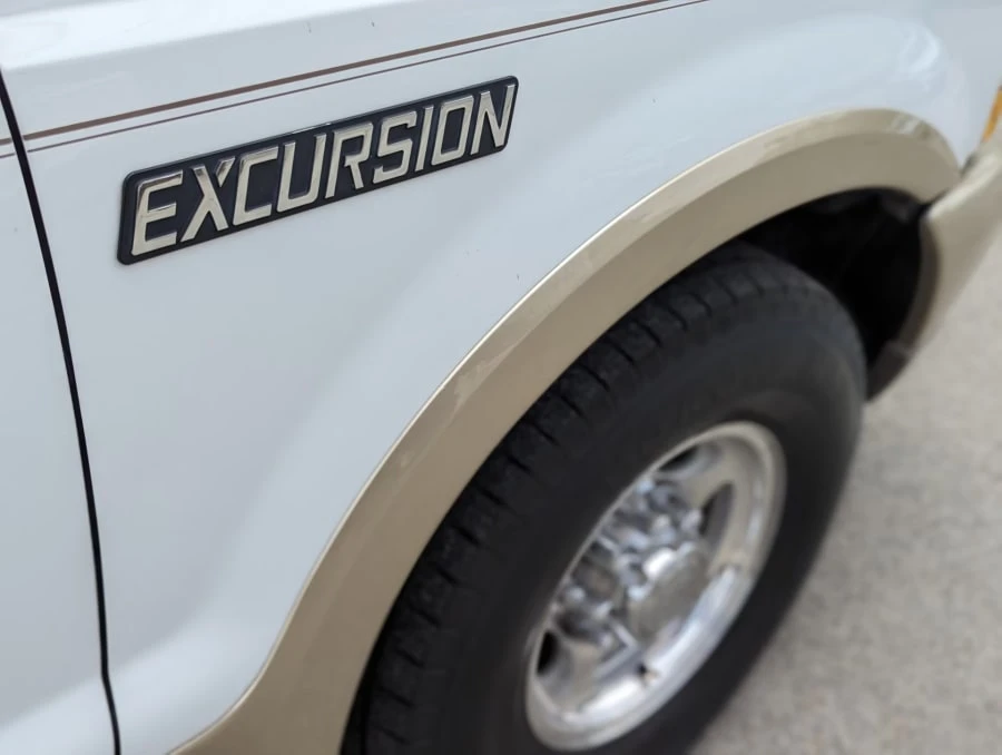 2003 Ford Excursion - Image 7 of 25