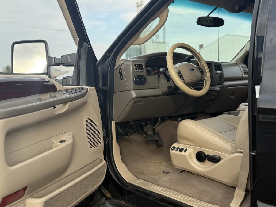 2003 Ford Excursion - Image 6 of 9