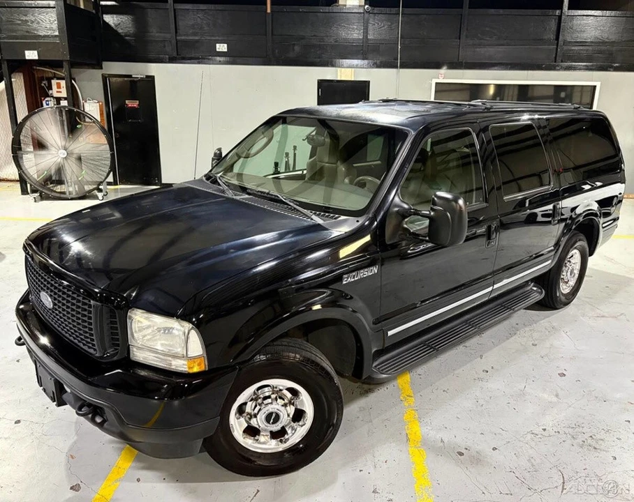 2003 Ford Excursion - Image 5 of 24