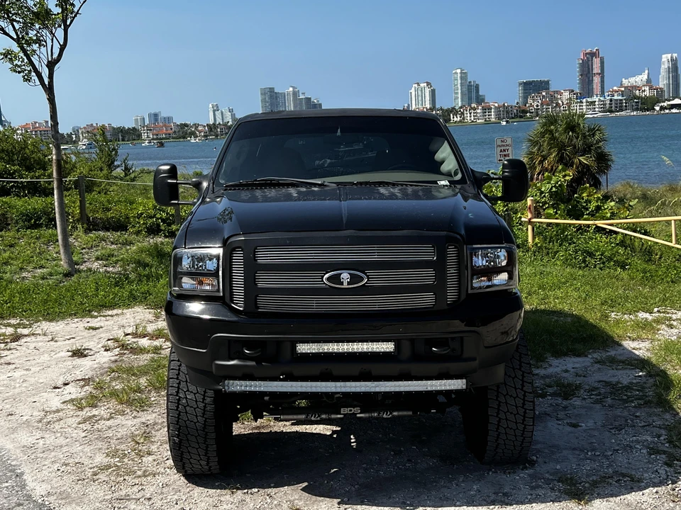 2003 Ford Excursion - Image 6 of 31