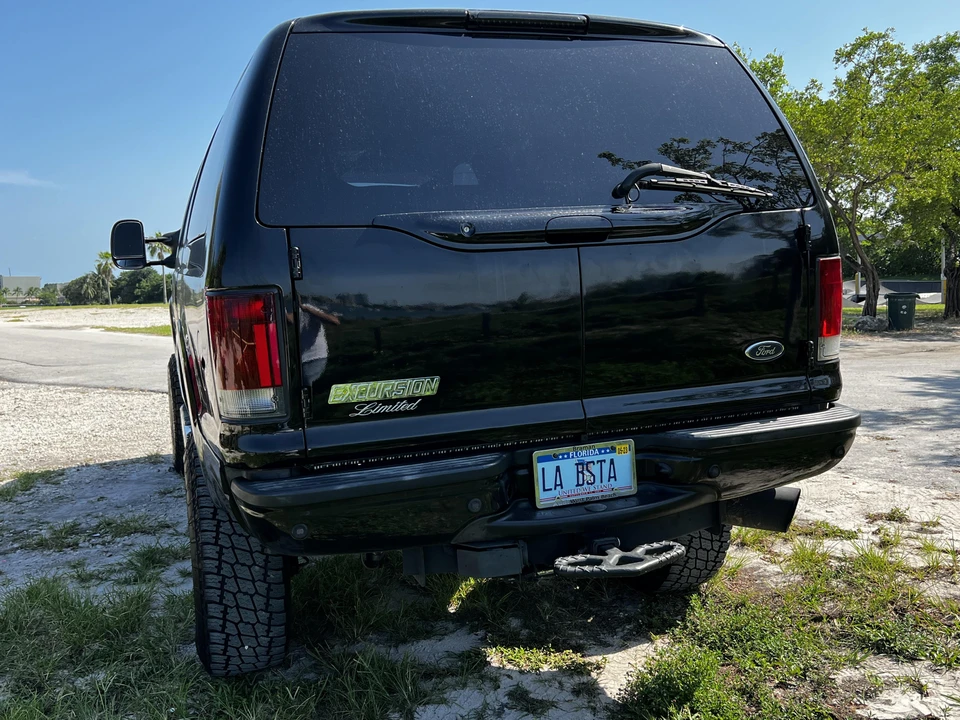 2003 Ford Excursion - Image 20 of 31