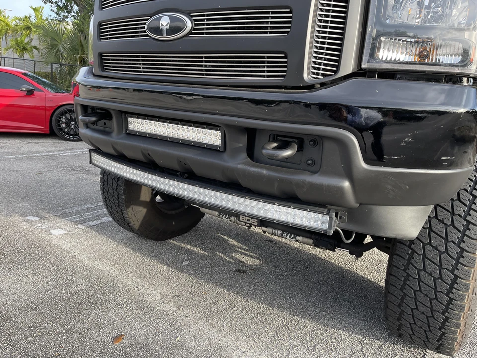 2003 Ford Excursion - Image 27 of 31