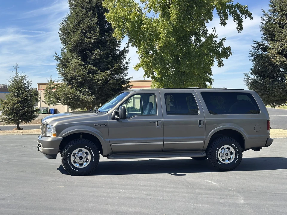 2003 Ford Excursion - Image 29 of 31