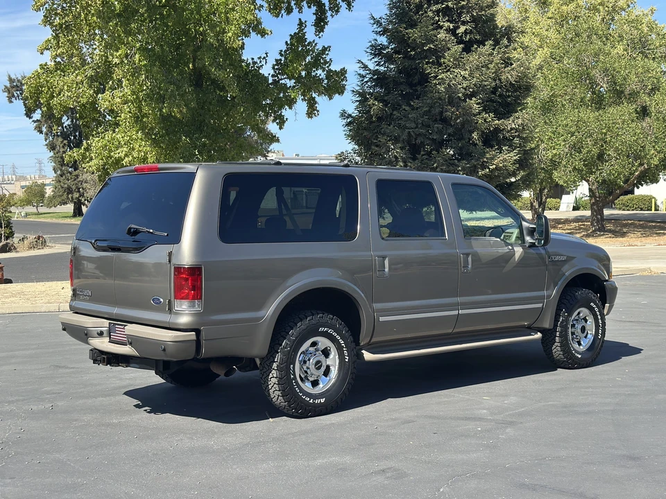 2003 Ford Excursion - Image 15 of 31