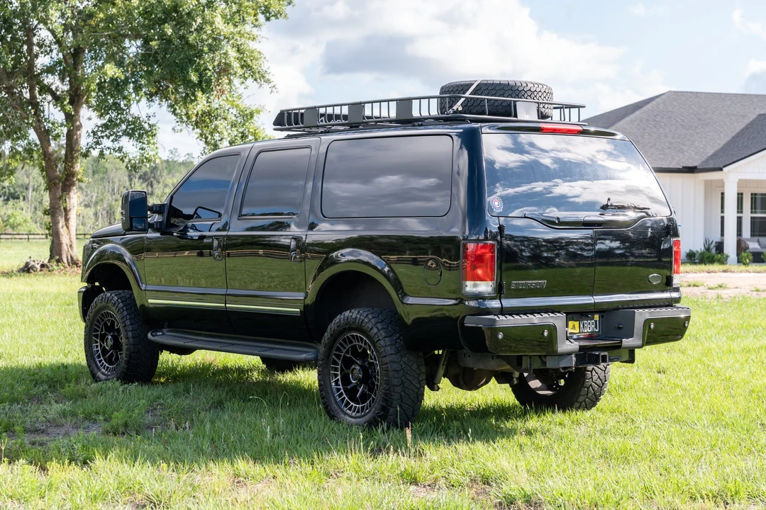 2003 Ford Excursion - Image 8 of 31