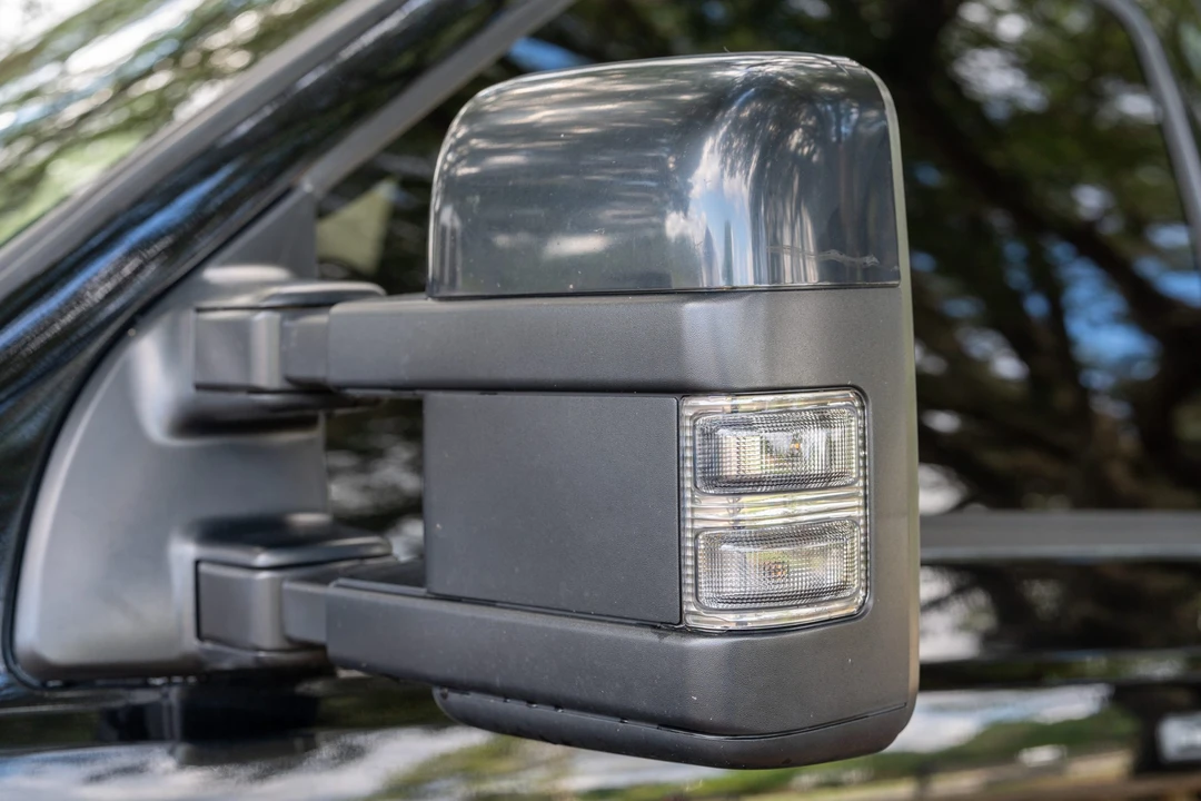 2003 Ford Excursion - Image 15 of 31