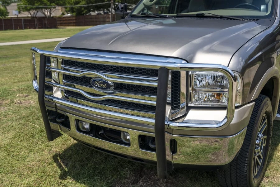 2003 Ford Excursion - Image 14 of 29