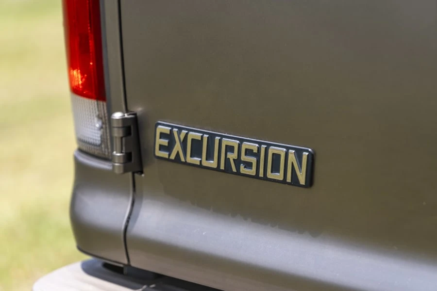 2003 Ford Excursion - Image 7 of 29