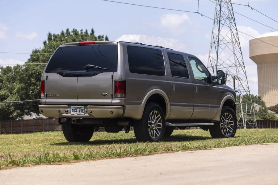 2003 Ford Excursion - Image 3 of 29