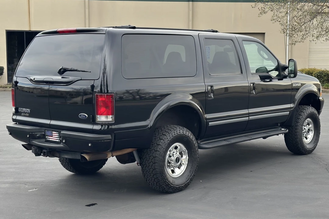 2003 Ford Excursion - Image 2 of 7