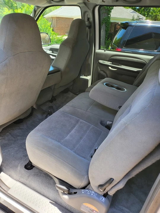 2003 Ford Excursion - Image 11 of 16