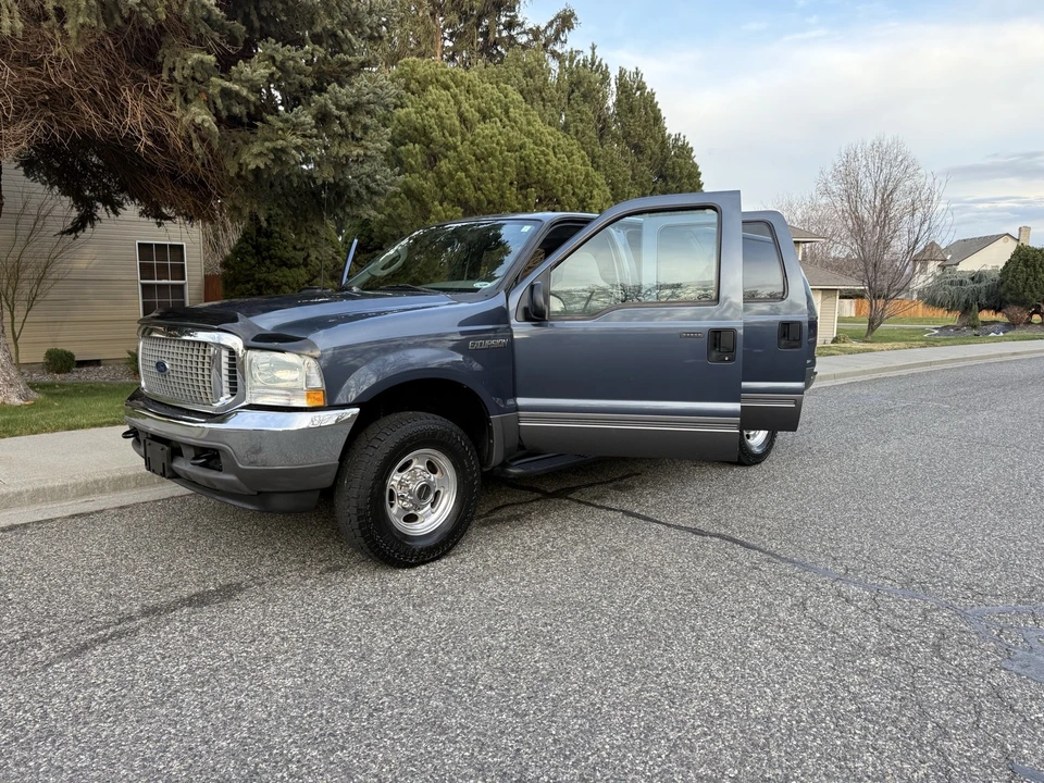 2003 Ford Excursion - Image 9 of 21