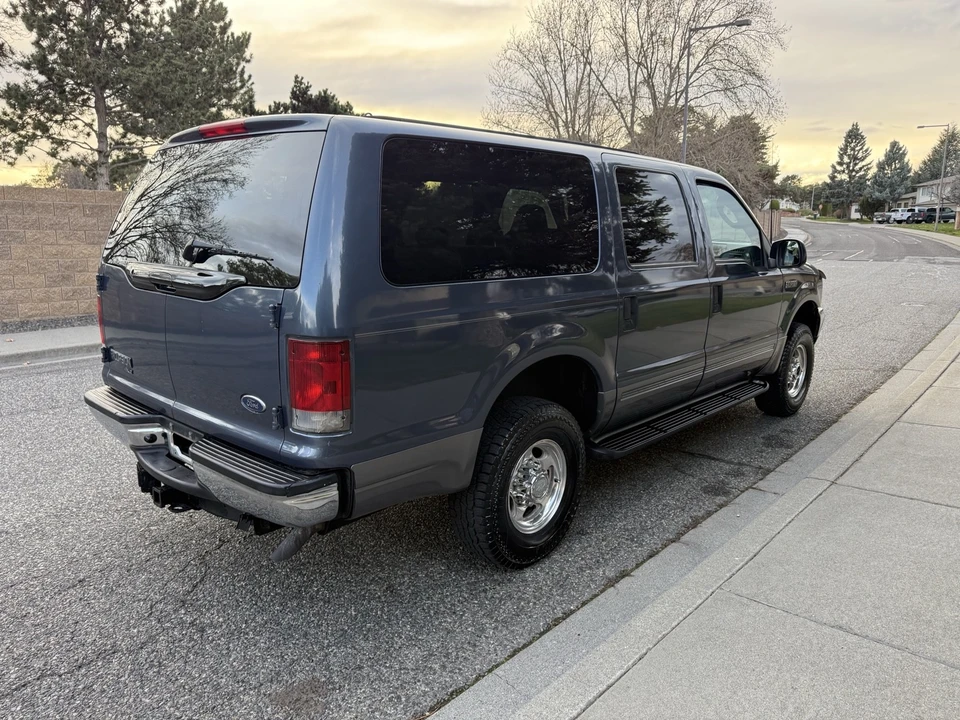 2003 Ford Excursion - Image 5 of 21