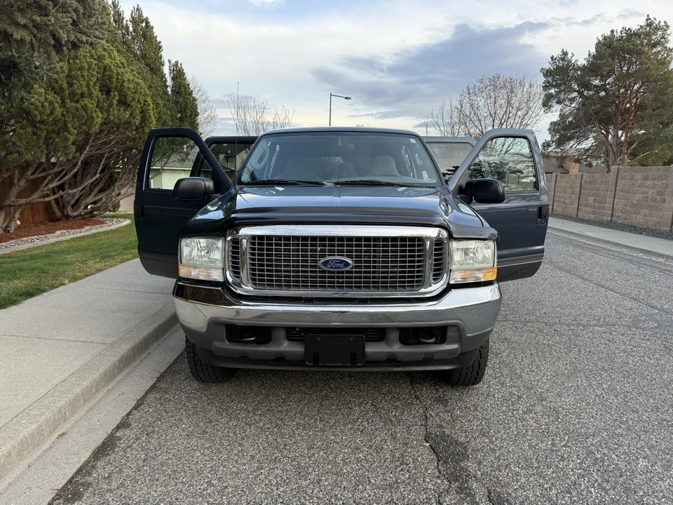 2003 Ford Excursion - Image 15 of 21