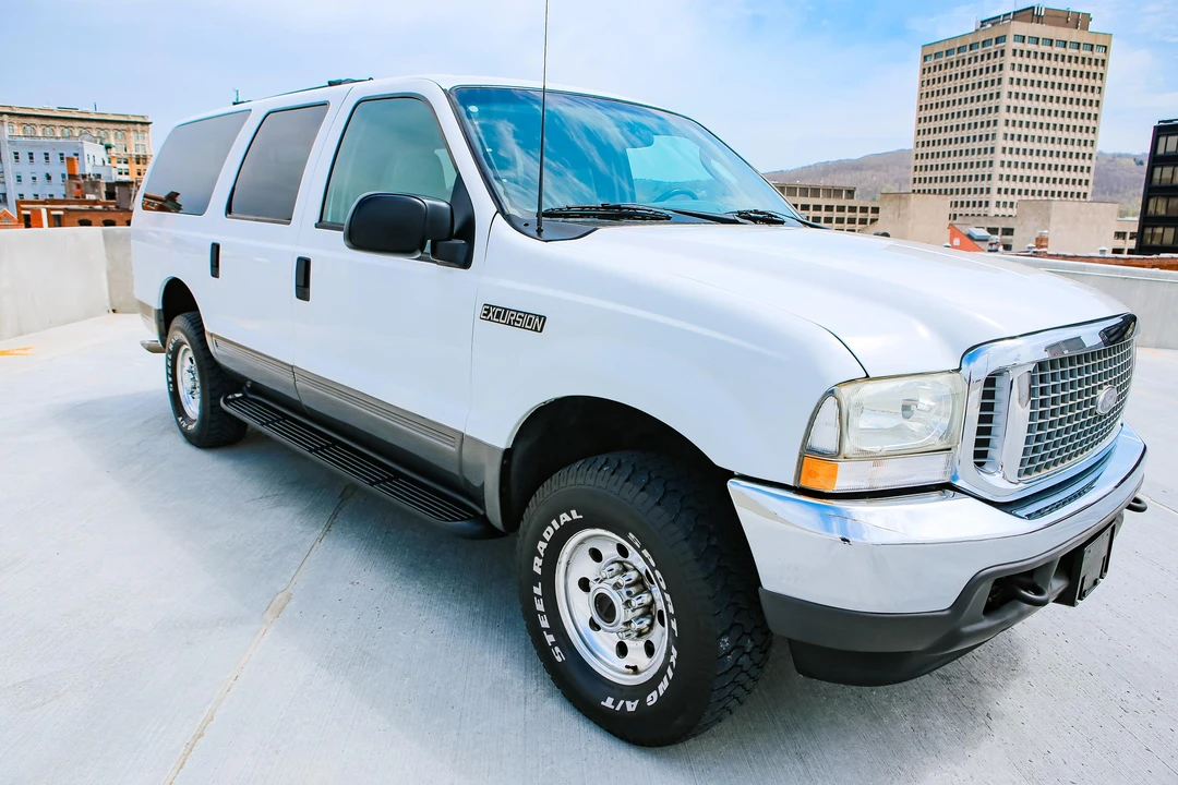 2003 Ford Excursion - Image 16 of 31