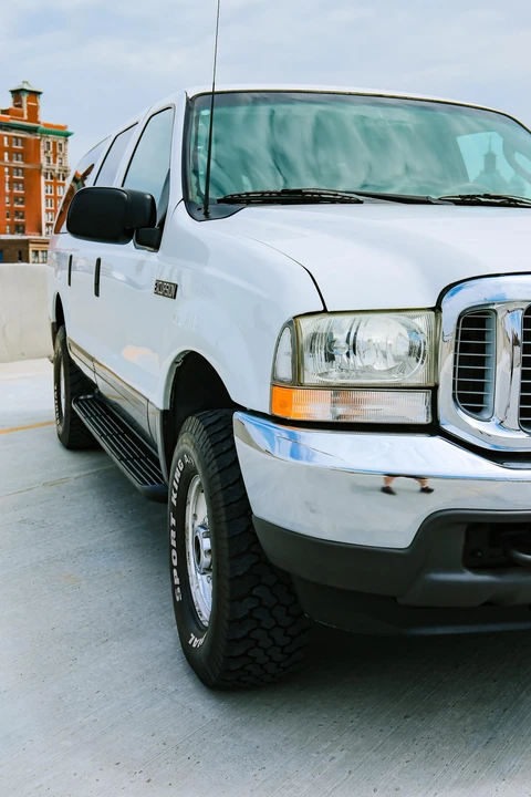 2003 Ford Excursion - Image 20 of 31