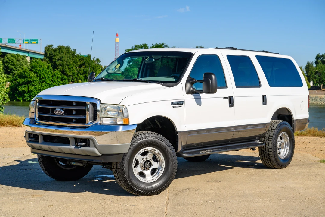 2003 Ford Excursion - Image 9 of 31