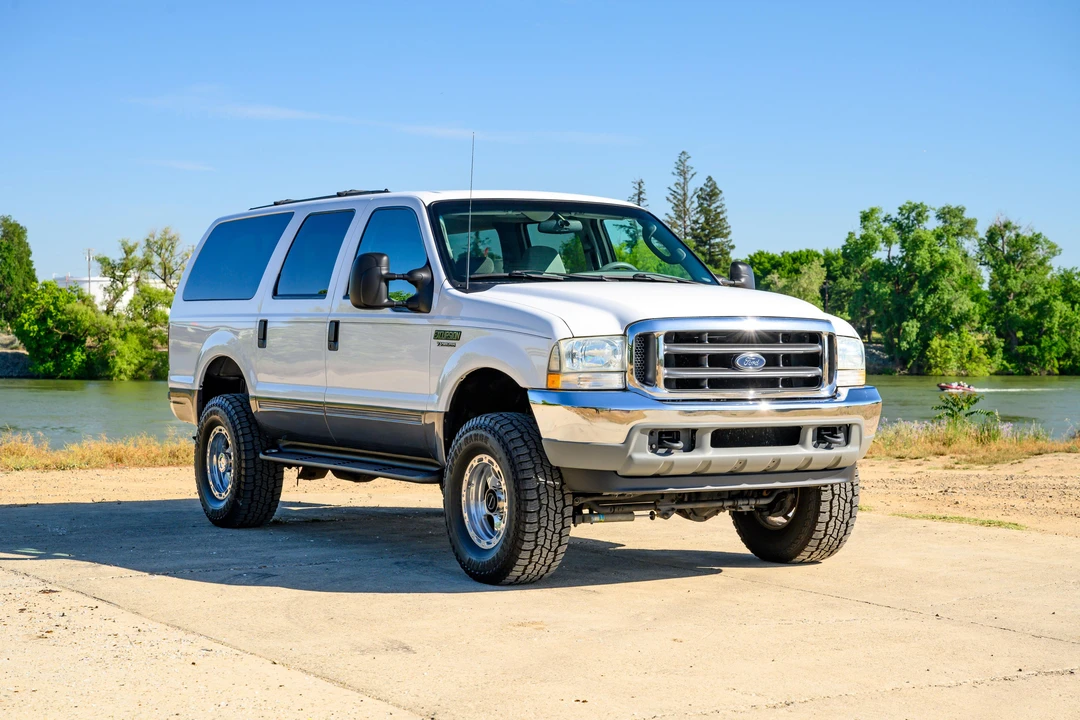 2003 Ford Excursion - Image 28 of 31