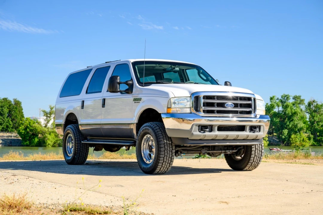 2003 Ford Excursion - Image 29 of 31