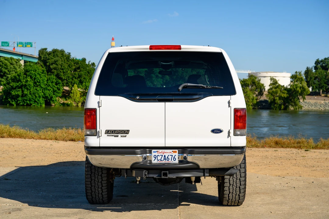 2003 Ford Excursion - Image 18 of 31