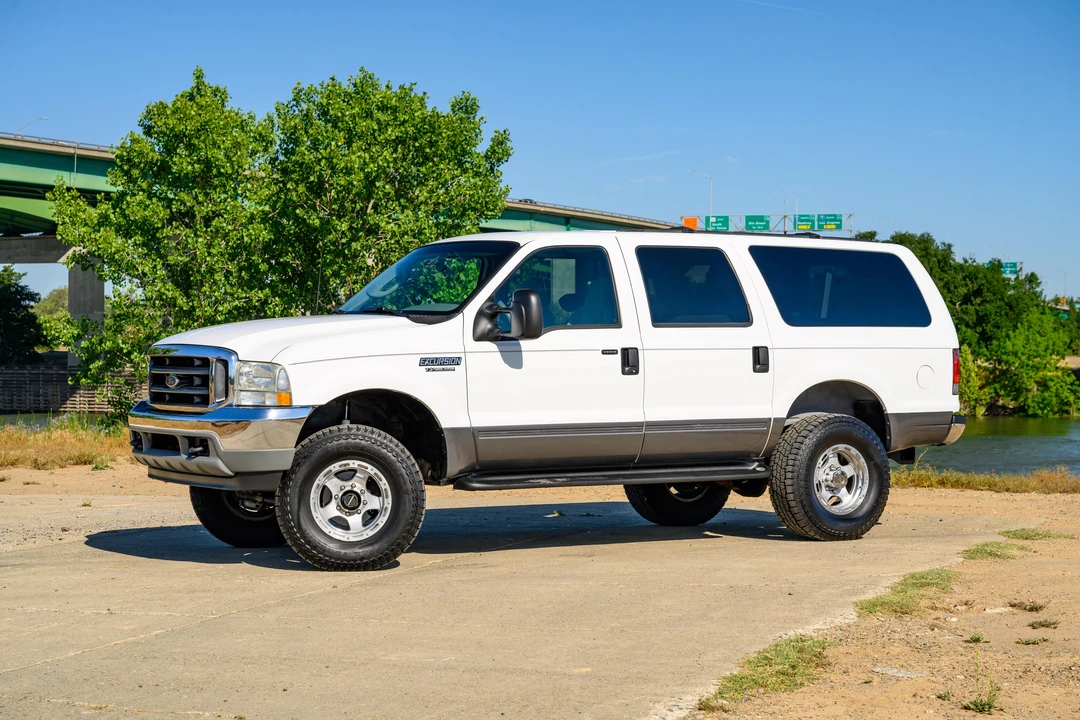 2003 Ford Excursion - Image 11 of 31