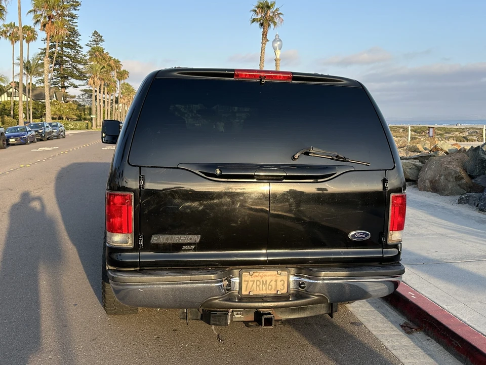2003 Ford Excursion - Image 13 of 31