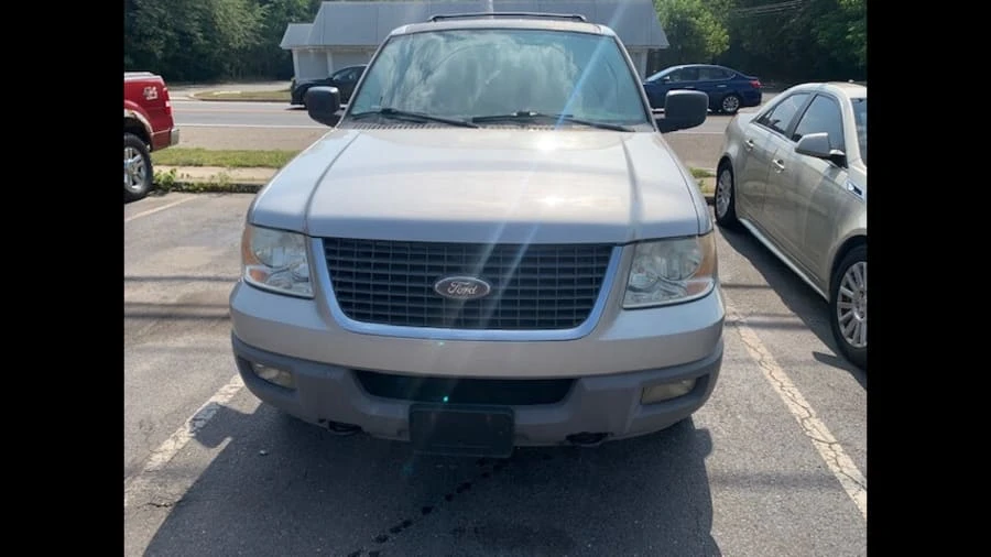 2003 Ford Expedition 2nd Gen - Image 2 of 3
