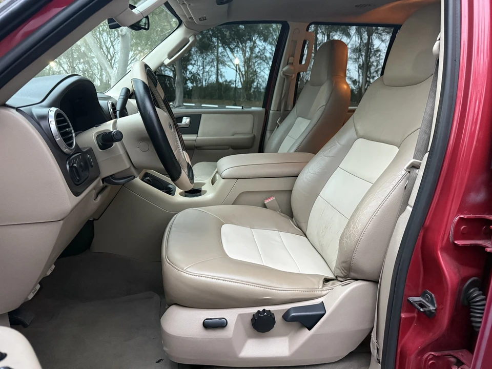 2003 Ford Expedition 2nd Gen - Image 9 of 21
