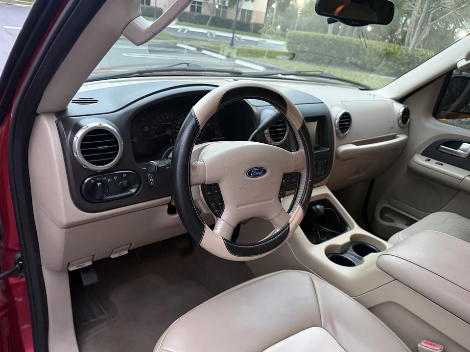 2003 Ford Expedition 2nd Gen - Image 10 of 21