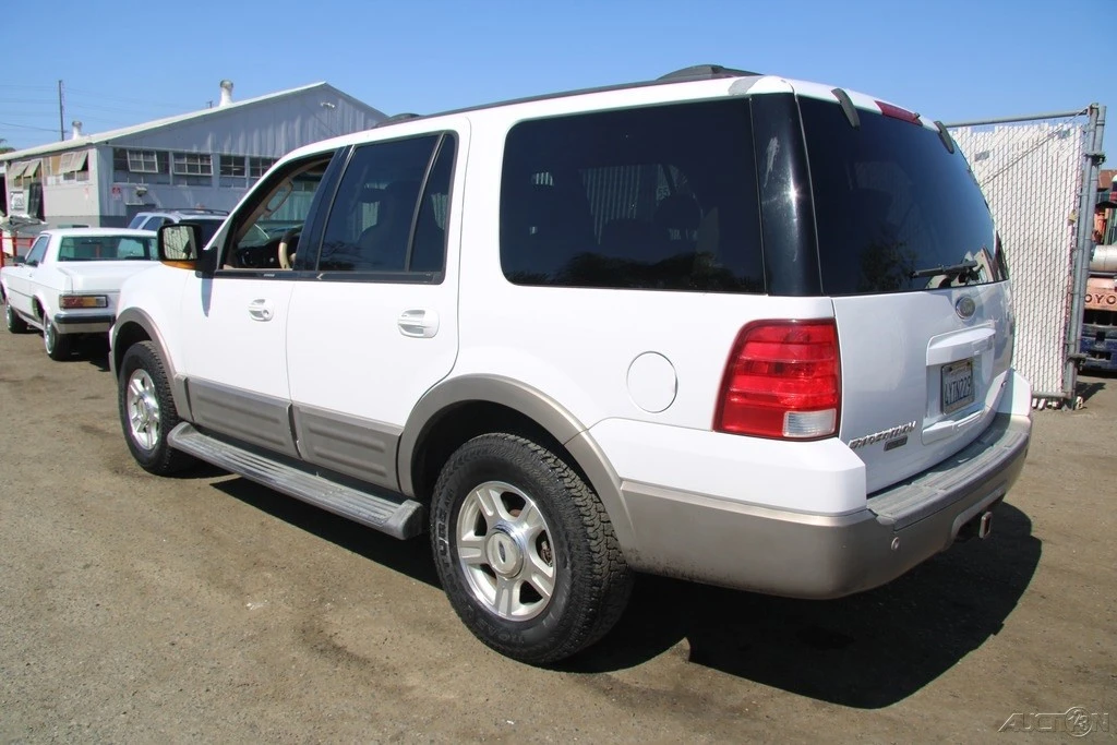 2003 Ford Expedition 2nd Gen - Image 5 of 21