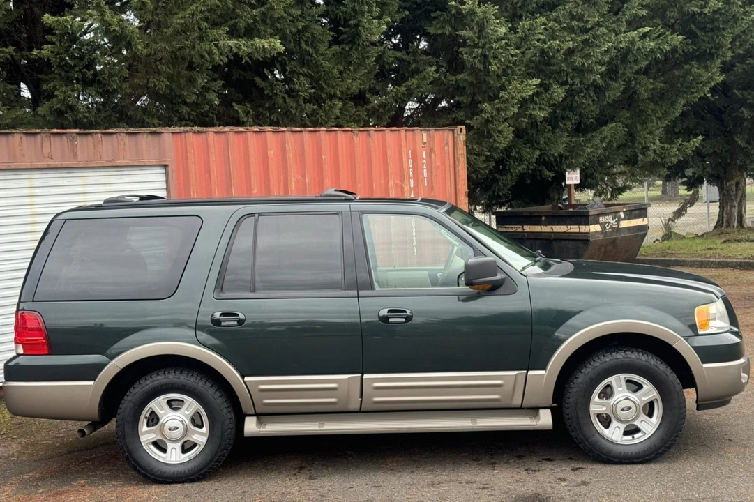 2003 Ford Expedition 2nd Gen - Image 3 of 7