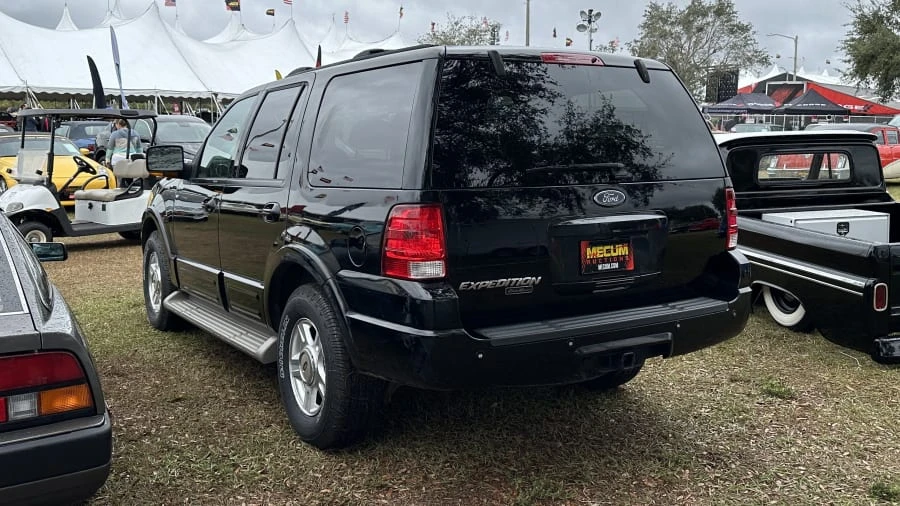 2003 Ford Expedition 2nd Gen - Image 2 of 5