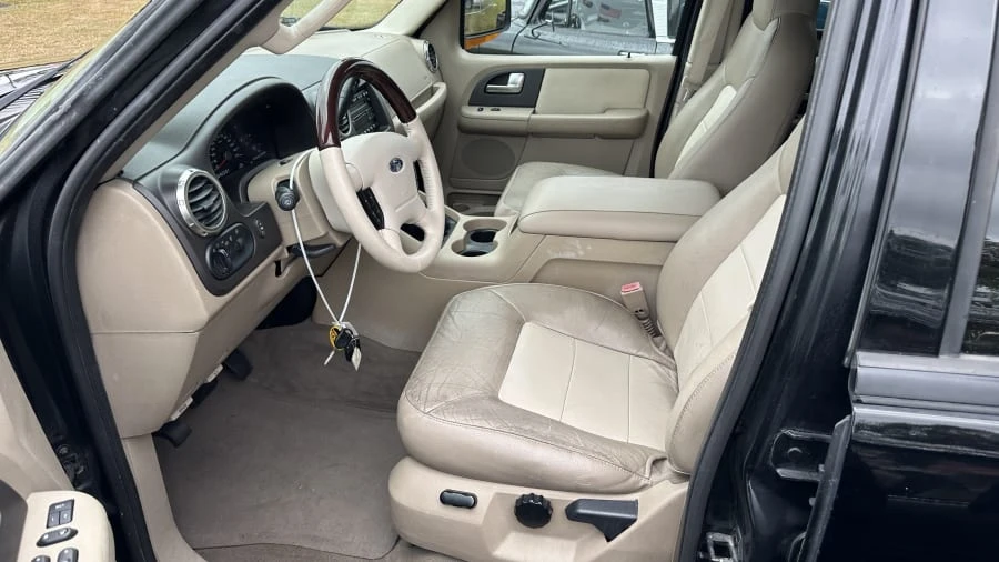 2003 Ford Expedition 2nd Gen - Image 4 of 5
