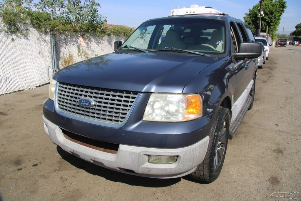 2003 Ford Expedition 2nd Gen - Image 2 of 21