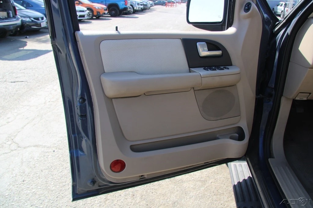 2003 Ford Expedition 2nd Gen - Image 13 of 21